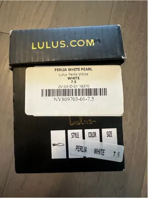 Lulus Women's White Perlia Pearl Pointed Toe Mules Size 7.5 thumbnail 11