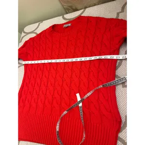 J. Crew Cotton blend cableknit side-slit crewneck sweater, style:Bm401, size s/m thumbnail 7