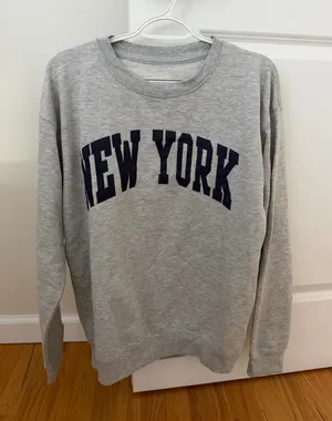 New York Lightweight Crewneck thumbnail 1