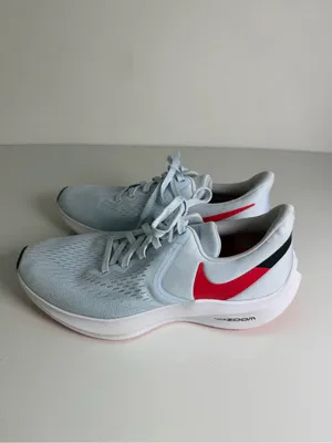 Nike Women’s Air Zoom Winflo 6 Size 10 Half Blue Red Running Shoes **Flaw thumbnail 6