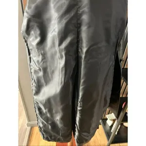 Madison & Max long leather jacket stylish size medium in excellent condition thumbnail 9