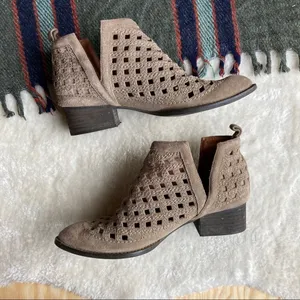 Jeffrey Campbell “Taggart” Suede Ankle Booties thumbnail 4