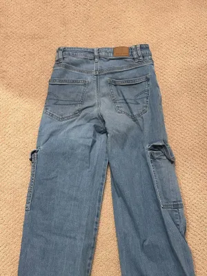 American Eagle Outfitters High-Rise Baggy Jeans thumbnail 5