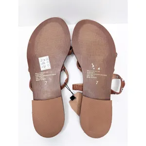 Crevo Sandals Size 7‎ Tan Leather Upper Womens Open Toe Spike Details Flats thumbnail 7