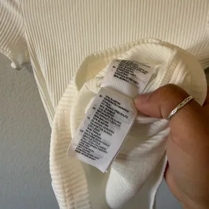 & Other Stories Ribbed White Tee Size 2 Bridal Basic Casual Spring Summer Layer thumbnail 5