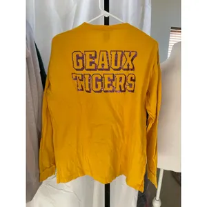 Women's PINK Victoria's Secret LSU Tigers Long Sleeve Tee L Yellow Purple thumbnail 2