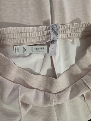 Victoria's Secret VSX Featherweight Knit Wide-Leg Pant -Taupe - Size M -27197374 thumbnail 9