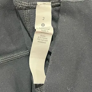 Lululemon Grey Cropped Wunder Under Leggings Women’s 2 thumbnail 2