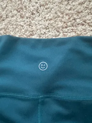 Gilly Hicks teal flare leggings Size small Excellent condition thumbnail 4