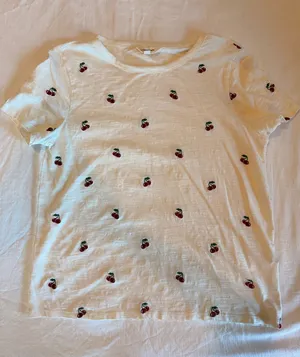 Lucky Brand Women’s Medium Ivory Embroidered Cherry T-Shirt Cotton Tee thumbnail 1