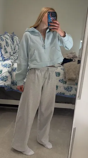 Lululemon Scuba Half-Zip thumbnail 1