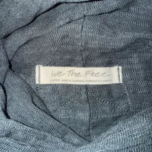 Free People We The Free Turtleneck Women Large Black Excellent Raw Seam thumbnail 3
