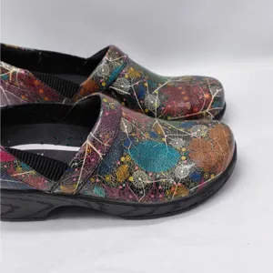 Klogs Womens Clogs Size 6 Multi Comfort Work Artsy Slip Resistant Nurse Shoes thumbnail 4