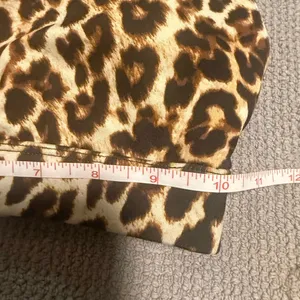 Athleta Leopard Print Strappy Back Sports Bra XS S thumbnail 4