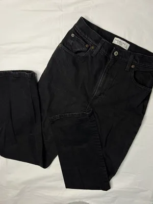 Abercrombie Ultra High Rise The 90’s Straight 27/4 High-Waisted Black Denim Jeans thumbnail 5
