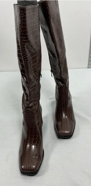 Womans Suedi Knee High Boots Brown Croc Faux Leather 8 Block Heel 1/2 Zip NWOT thumbnail 1