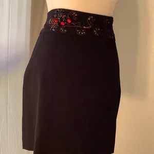 Cache ’ Women’s Hand Beaded Black Skirt NEW NO TAGS thumbnail 3
