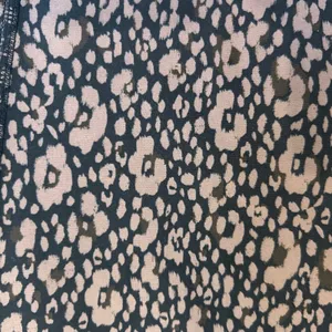 Old Navy Active Powersoft Leopard Pocket Leggings High Rise XL Go Dry 7/8 Casual thumbnail 8