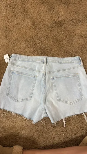 Old Navy Shorts thumbnail 3