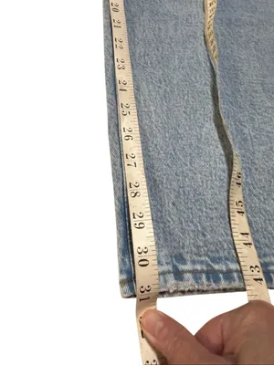 Abercrombie & Fitch High Rise/ Relaxed Jeans Sz 22 NWT thumbnail 7