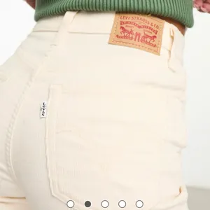Levis High Waisted Mom Jean in Cream Cord thumbnail 5