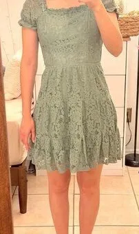 Monteau Los Angeles Green Lace Dress thumbnail 1