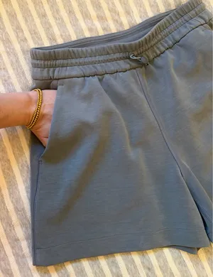 Lululemon Softstreme High-Rise Shorts thumbnail 2