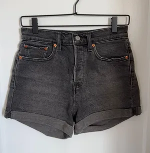 Levi’s High-Waisted Denim Shorts thumbnail 1