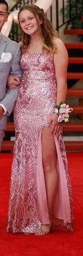 Leyva ’s Pink Prom Dress thumbnail 2