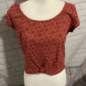 American Eagle Outfitters - Short Sleeve eyelet Blouse - L thumbnail 1