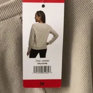 Marc New York Andrew Marc Crewneck Beige Sweater M Academia Cabincore Preppy NEW thumbnail 6