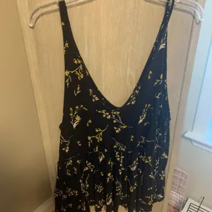 Kimchi Blue Floral Swing Top thumbnail 1