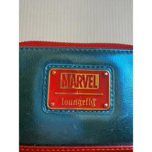 Loungefly x Marvel Purse Wallet Captain Marvel Metallic Logo Zip Around thumbnail 10