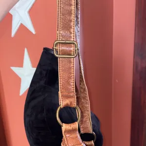 Sonoma Crossbody Leather “Everything” Saddle Bag thumbnail 5