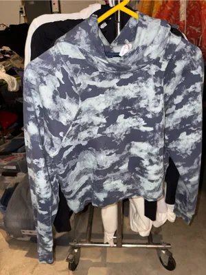 Lululemon Loungeful cropped hoodie heritage camo WP Blue size 2 thumbnail 3
