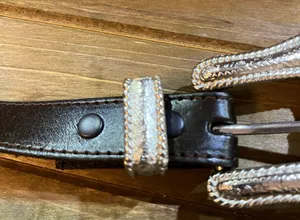 New Vtg Women Black small Genuine Leather Silver Stud Link Western belt thumbnail 4