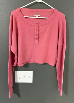 Aeropostale Pink Waffle Knit‎ Cropped Henley Long Sleeve Top Medium thumbnail 1