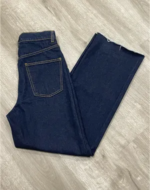 ZARA Dark Wash Jeans thumbnail 3