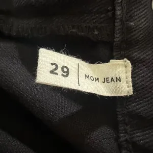PacSun‎ Mom Jean Size 29 Black Washed Distressed thumbnail 11