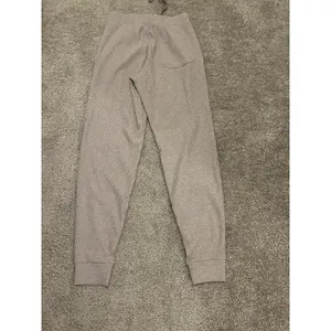 Alo Yoga Muse Sweatpant Size Small Gravel Heather thumbnail 9