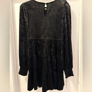 Baltic Born Kele Black Smocked Velvet Mini Dress Size XL thumbnail 5