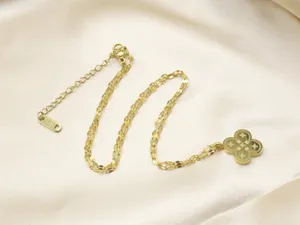 Engraved Clovers Pendant Necklace Gold thumbnail 3