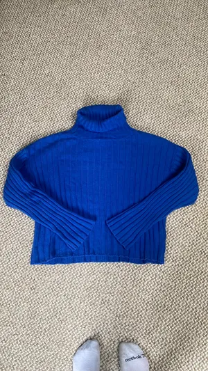 Jak & Rae Turtle Neck Sweater thumbnail 3