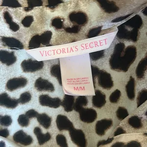 Victoria's Secret LS Cheetah Printed Pajama Button Down thumbnail 3