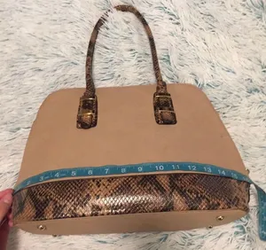 Purse thumbnail 6