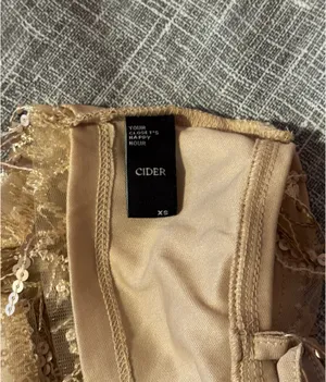 Cider sequin crop top thumbnail 4