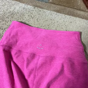 Beyond‎ Yoga Spacedye Crossover Biker Shorts Pink High Waisted XS Heathered thumbnail 7