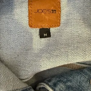 JOE’S Jean Jacket with Leopard Faux Fur Collar Denim new no tags Animal Print thumbnail 9