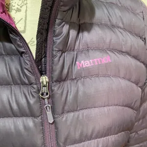 Marmot Women’s Aruna Down Jacket Purple‎ sz Small thumbnail 3