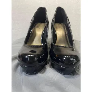 Women's Its Ok Black Patent Leather Platform Heels Size 6 thumbnail 2